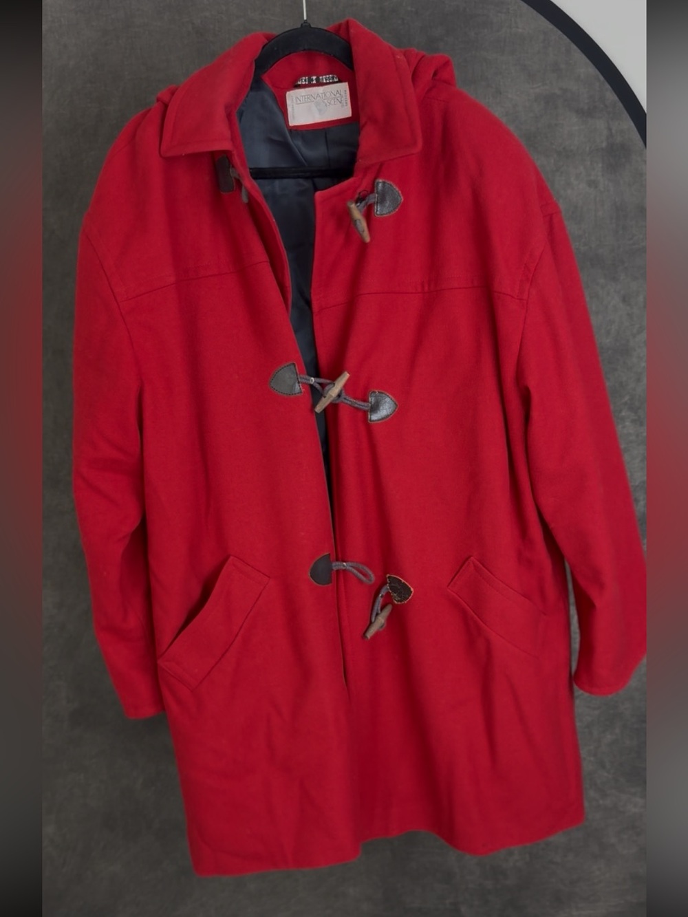 Vintage International Scene Red Hooded Wool Look Toggle Coat XL With Gloves - Picture 3 of 8